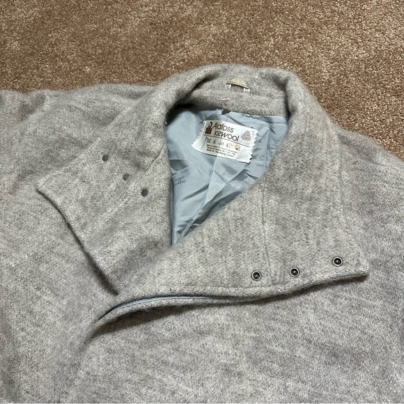 Wool Coat Alafoss of Iceland Icewool Gray Funnel Neck Mid Length Vtg Size Large - Picture 6 of 16